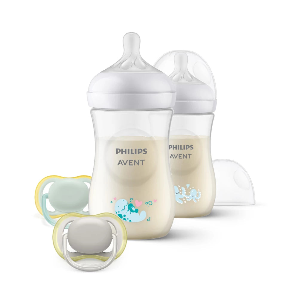 Avent Natural Response Gift Set Bottles and Soothers