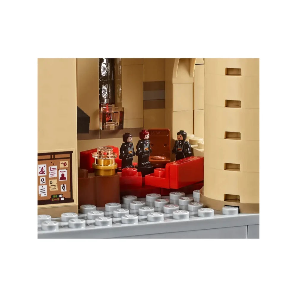 LEGO 71043 Hogwarts Castle